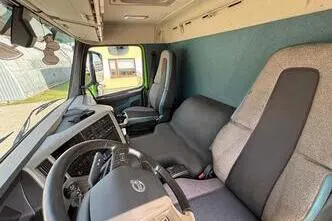 Volvo FM370, 278 kW, diisel, automaat
