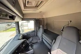Scania G450, 331 kW, diesel, automatic