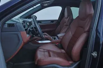 Porsche Cayenne, 3.0, 260 kW, pistikhübriid, automaat, nelikvedu