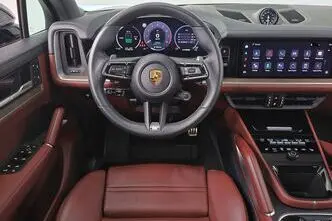 Porsche Cayenne, 3.0, 260 kW, pistikhübriid, automaat, nelikvedu