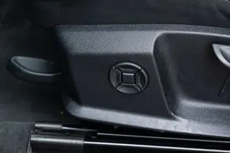 Audi e-tron, 230 kW, elekter, automaat, esivedu