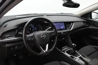 Opel Insignia, 2.0, 128 kW, diesel, manual, front-wheel drive