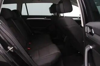 Volkswagen Passat, 1.6, 88 kW, diisel, automaat, esivedu