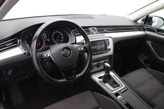 Volkswagen Passat, 1.6, 88 kW, diisel, automaat, esivedu