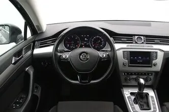 Volkswagen Passat, 1.6, 88 kW, diisel, automaat, esivedu