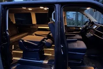 Volkswagen Multivan, 2.0, 110 kW, дизель, автомат, передний привод