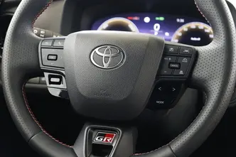 Toyota C-HR, 2.0, 112 kW, гибрид, автомат, полный привод