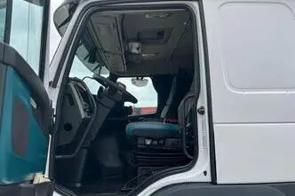 Volvo FM 410 6x2, 308 kW, diesel, automatic