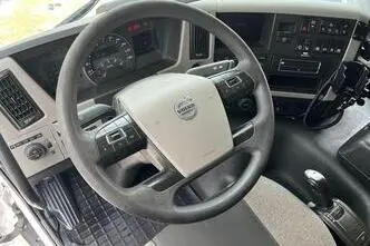 Volvo FM 410 6x2, 308 kW, diesel, automatic