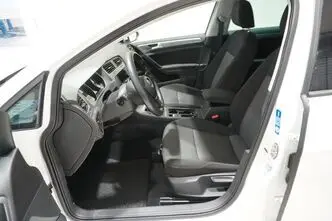 Volkswagen Golf, 1.2, 77 kW, bensiin, manuaal, esivedu