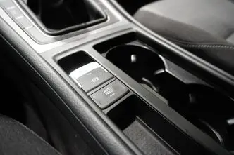 Volkswagen Golf, 1.2, 77 kW, bensiin, manuaal, esivedu