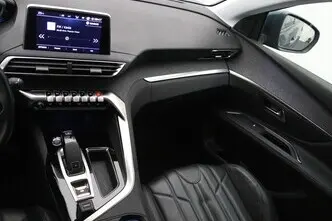 Peugeot 5008, 1.5, 96 kW, diisel, automaat, esivedu