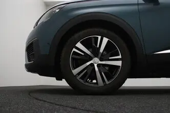 Peugeot 5008, 1.5, 96 kW, diisel, automaat, esivedu