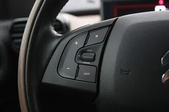 Citroën C4 Cactus, 1.6, 73 kW, diisel, manuaal, esivedu