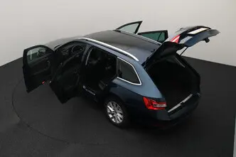 Škoda Superb, 1.4, 160 kW, подключаемый гибрид, автомат, передний привод