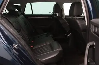 Škoda Superb, 1.4, 160 kW, подключаемый гибрид, автомат, передний привод