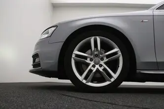 Audi A4, 1.8, 125 kW, bensiin, automaat, esivedu