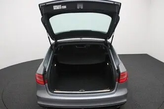 Audi A4, 1.8, 125 kW, bensiin, automaat, esivedu