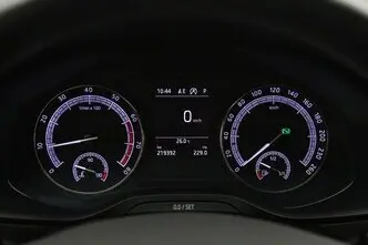 Škoda Karoq, 1.5, 110 kW, bensiin, automaat, esivedu