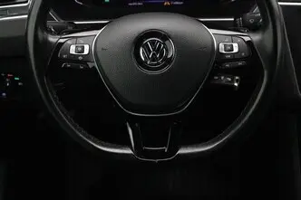 Volkswagen Tiguan, 1.5, 110 kW, бензин, автомат, передний привод
