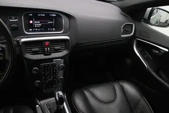 Volvo V40, 2.0, 140 kW, diisel, manuaal, esivedu