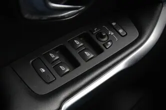 Volvo V40, 2.0, 140 kW, diisel, manuaal, esivedu