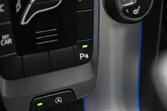 Volvo V40, 2.0, 140 kW, diisel, manuaal, esivedu