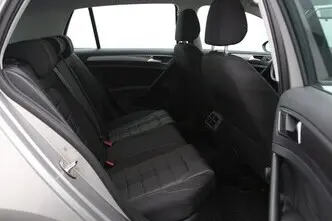 Volkswagen Golf, 1.4, 92 kW, bensiin, automaat, esivedu