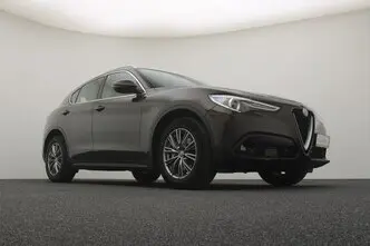 Alfa Romeo Stelvio, 2.2, 118 kW, diisel, automaat, tagavedu