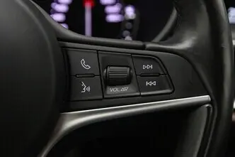 Alfa Romeo Stelvio, 2.2, 118 kW, diisel, automaat, tagavedu