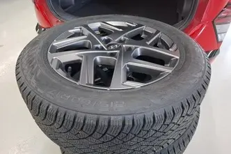 Hyundai Kona, 160 kW, электричество, автомат, передний привод