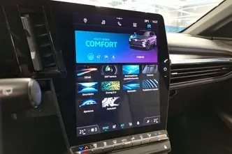 Renault Megane, elekter, automaat, esivedu