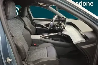 Peugeot 5008, 1.2, 107 kW, hübriid, automaat, esivedu