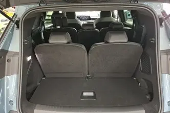 Peugeot 5008, 1.2, 107 kW, hübriid, automaat, esivedu