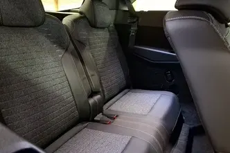 Peugeot 5008, 1.2, 107 kW, hübriid, automaat, esivedu