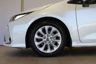 Toyota Corolla, 1.5, 92 kW, bensiin, automaat, esivedu