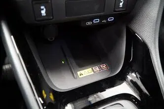 Toyota Yaris, 1.5, 68 kW, бензин, автомат, передний привод