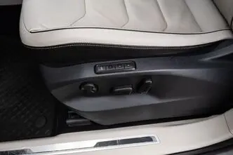 Volkswagen Tiguan, 2.0, 110 kW, дизель, автомат, передний привод