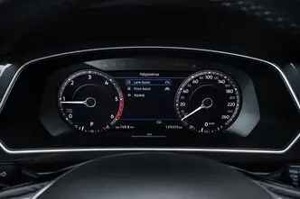 Volkswagen Tiguan, 2.0, 110 kW, дизель, автомат, передний привод