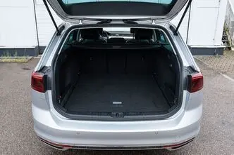 Volkswagen Passat, 2.0, 110 kW, diesel, automatic, front-wheel drive