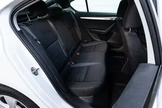 Škoda Octavia, 1.6, 85 kW, diesel, automatic, front-wheel drive