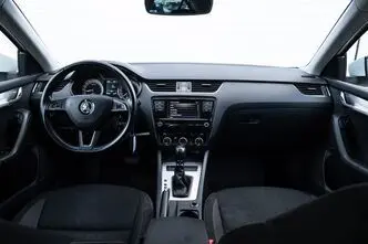 Škoda Octavia, 1.6, 85 kW, diesel, automatic, front-wheel drive