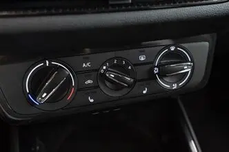 Škoda Fabia, 1.0, 70 kW, bensiin, manuaal, esivedu