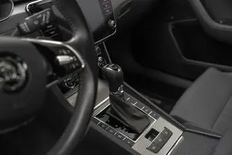 Škoda Superb, 1.4, 160 kW, pistikhübriid, automaat, esivedu