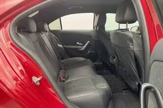Mercedes-Benz A 180, 1.3, 100 kW, bensiin, automaat, esivedu