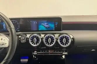 Mercedes-Benz A 180, 1.3, 100 kW, bensiin, automaat, esivedu