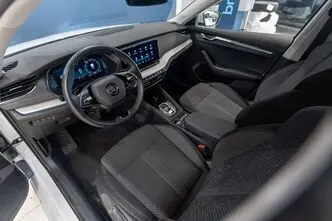 Škoda Octavia, 1.5, 96 kW, hybrid, automatic, front-wheel drive