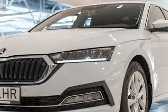 Škoda Octavia, 1.5, 96 kW, hybrid, automatic, front-wheel drive