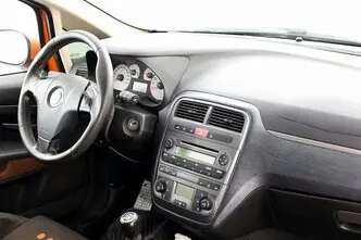 Fiat Punto, 1.4, 70 kW, petrol, manual, front-wheel drive