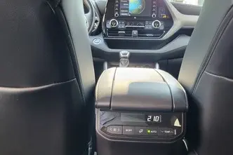 Toyota Highlander, 2.5, 140 kW, гибрид, автомат, полный привод